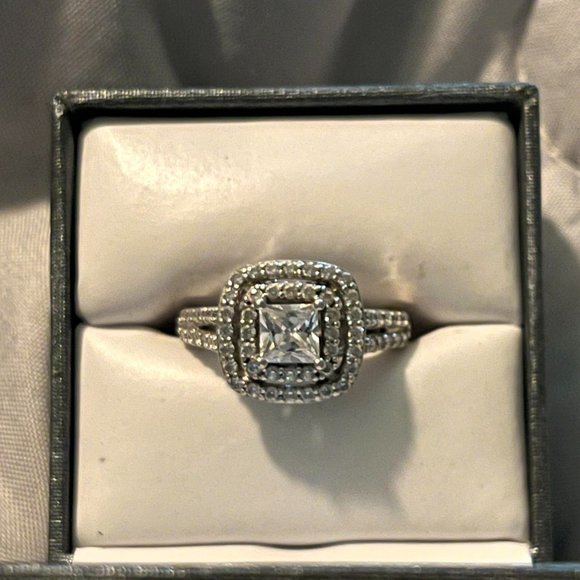 kay jewelers engagement ring - Picture 1 of 4